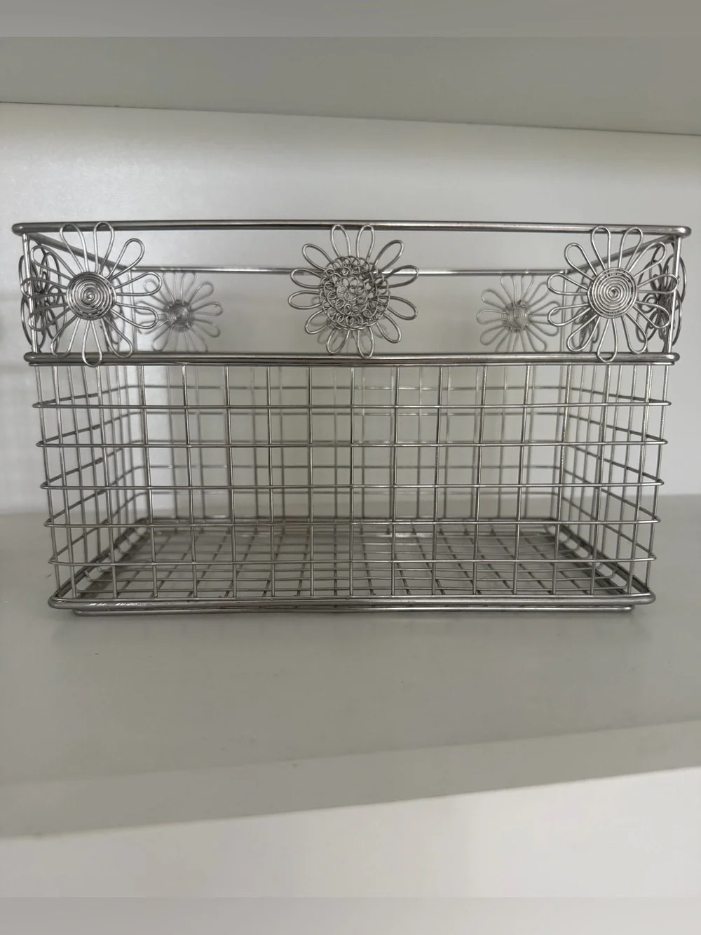 Y2K Metal Wire Storage Baskets with Decorative Flower Accent - Silver (Set of 2)
